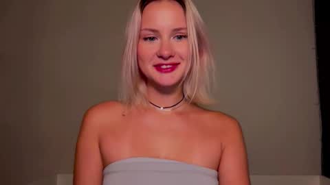 Lana  Eva  dont forget to give us a thumb up online show from 02.20.25