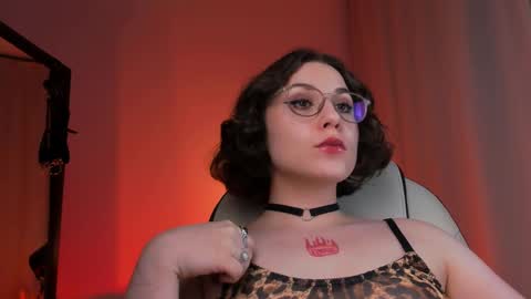 Snapshot of doublee_trouble chatting on 02.28.25 Eva ana Liza online show from 02.28.25