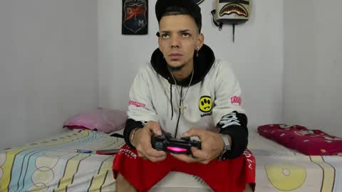 douglas_gallegos online show from 12.13.24