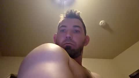 Snapshot of down2fuckyobitch chatting on 10.22.25 down2fuckyobitch online show from 10.22.25