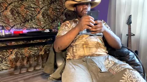 MrPirated online show from 01.17.25