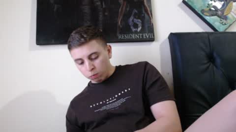 Snapshot of draco_boy2000 chatting on 12.05.24 draco_boy2000 online show from 12.05.24