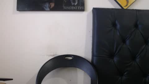 Snapshot of draco_boy2000 chatting on 01.25.25 draco_boy2000 online show from 01.25.25