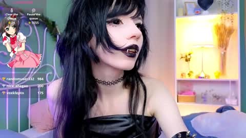 Draculaura online show from 12.12.24