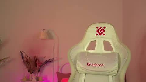 Lisbeth Salander online show from 09.20.25