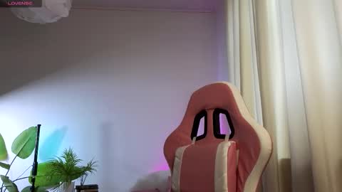 Lisbeth Salander online show from 11.23.25