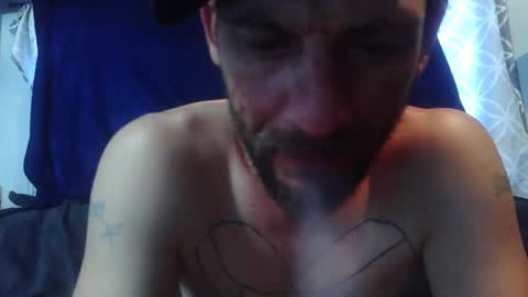 Snapshot of dragonoid96 chatting on 03.10.26 lovemachine online show from 03.10.26
