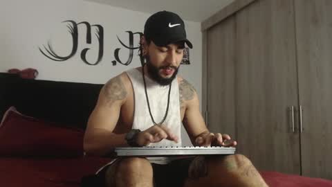 Snapshot of drake_jackson11 chatting on 12.19.24 drake jackson11 online show from 12.19.24