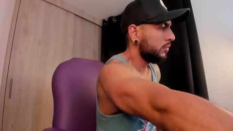 Snapshot of drake_jackson11 chatting on 10.06.25 drake jackson11 online show from 10.06.25