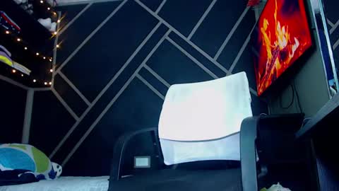 Snapshot of drake_jhonson08 chatting on 02.12.25 Drake online show from 02.12.25