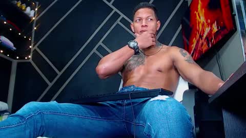 Snapshot of drake_jhonson08 chatting on 02.26.25 Drake online show from 02.26.25