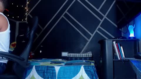 Snapshot of drake_jhonson08 chatting on 09.15.25 Drake online show from 09.15.25