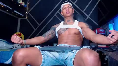 Snapshot of drake_jhonson08 chatting on 11.27.25 Drake online show from 11.27.25