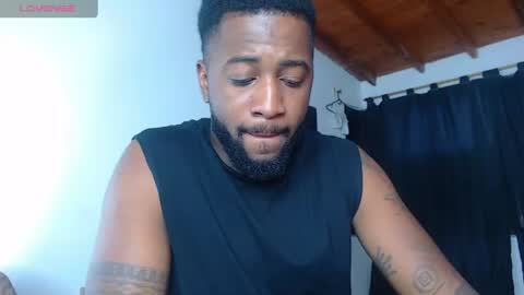 Snapshot of drake_nassir4 chatting on 07.02.26 ---Drake--- online show from 07.02.26