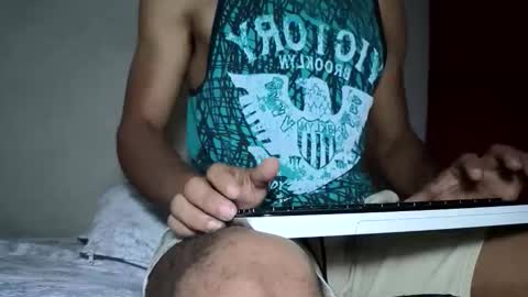 Snapshot of drakesonxx chatting on 09.17.25 Andrs Independent Model online show from 09.17.25