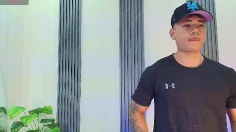 Snapshot of draven_marceaux chatting on 07.17.26 Draven online show from 07.17.26