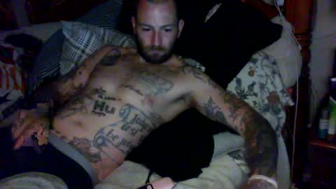 Snapshot of dreaded_folks chatting on 10.06.25 dreaded_folks online show from 10.06.25