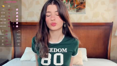 Snapshot of dream_melody chatting on 09.09.25 Hi Im Monika Welcome to my room online show from 09.09.25