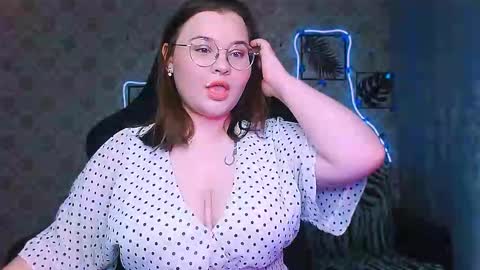 dreamforyoue2 online show from 12.21.25