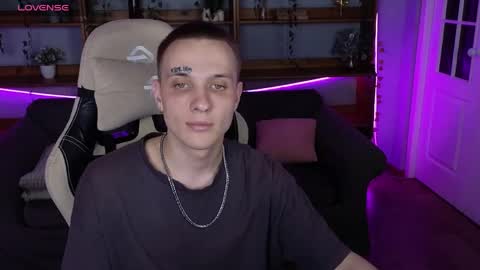 im Kai ntmu online show from 04.10.26