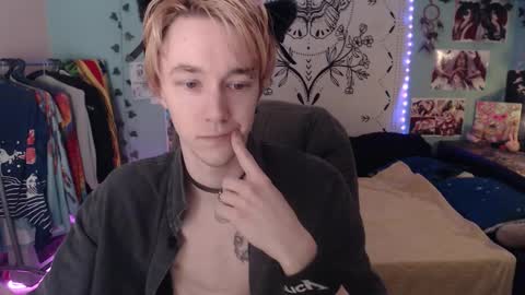 Yukichi online show from 12.13.25