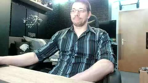 Snapshot of dreamwallker chatting on 12.02.25 Ioannes Paulus the 2nd online show from 12.02.25