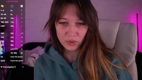 Lina online show from 01.28.25