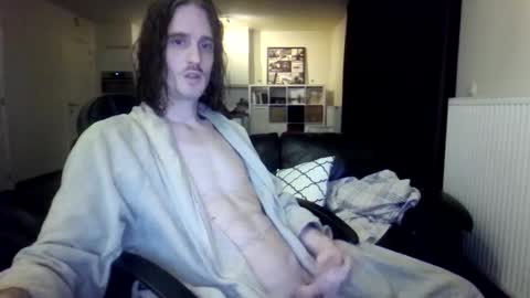 Snapshot of dries1985 chatting on 12.02.25 dries1985 online show from 12.02.25