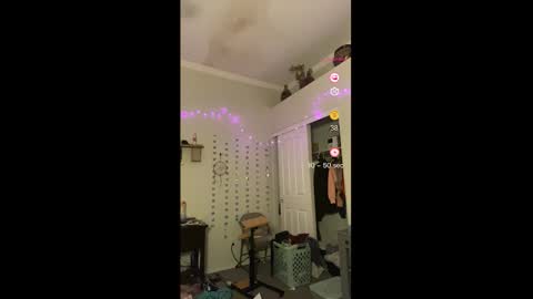 Snapshot of drippykitty888 chatting on 01.08.26 Drippy kitty online show from 01.08.26