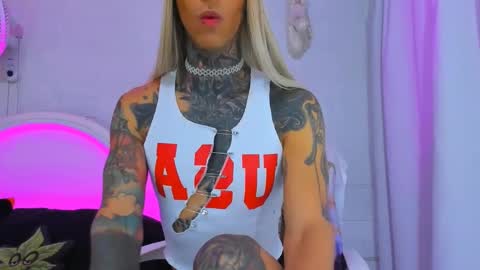 drippyorlove online show from 10.20.25