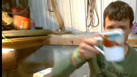 Snapshot of dritylilboy chatting on 04.26.26 Inexperienced catfish online show from 04.26.26