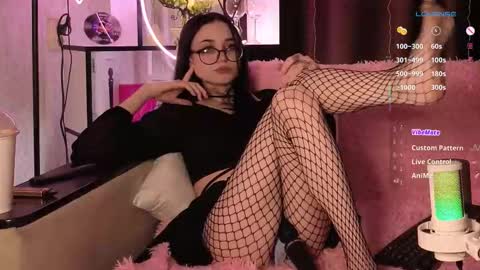 Evelyn 3 online show from 01.07.26