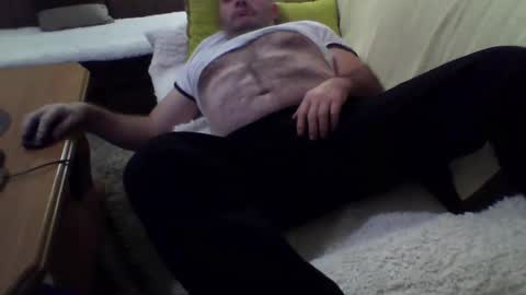 Snapshot of drkadzia chatting on 01.12.25 johnny online show from 01.12.25