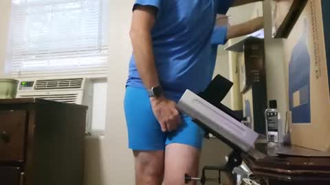 Snapshot of drmbigg chatting on 07.14.26 Hello Hope you enjoy what you see. I love attention in dirty talk and tips thickcock edging precum dirtyTalk C2C online show from 07.14.26