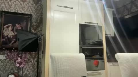 Snapshot of drresa chatting on 02.26.25 Dr. Resa online show from 02.26.25