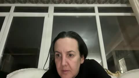 Snapshot of drresa chatting on 03.01.25 Dr. Resa online show from 03.01.25