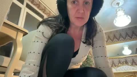 Snapshot of drresa chatting on 03.04.25 Dr. Resa online show from 03.04.25