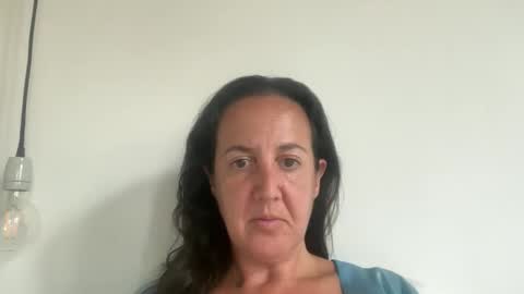 Snapshot of drresa chatting on 09.11.25 Dr. Resa online show from 09.11.25