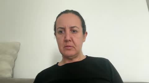 Snapshot of drresa chatting on 12.16.25 Dr. Resa online show from 12.16.25