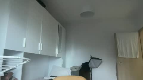 Snapshot of drresa chatting on 01.08.26 Dr. Resa online show from 01.08.26