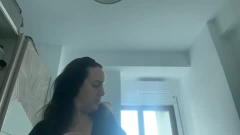 Snapshot of drresa chatting on 01.15.26 Dr. Resa online show from 01.15.26