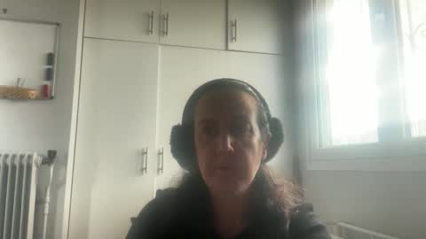 Snapshot of drresa chatting on 04.04.26 Dr. Resa online show from 04.04.26