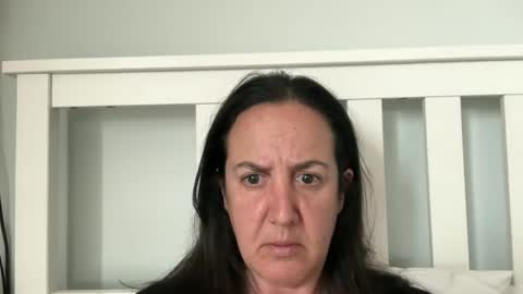 Snapshot of drresa chatting on 04.10.26 Dr. Resa online show from 04.10.26