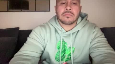 Snapshot of dtfandrecord chatting on 02.22.26 dtfandrecord online show from 02.22.26