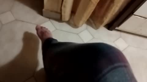 Snapshot of dthedog12 chatting on 11.06.25 dthedog12 online show from 11.06.25