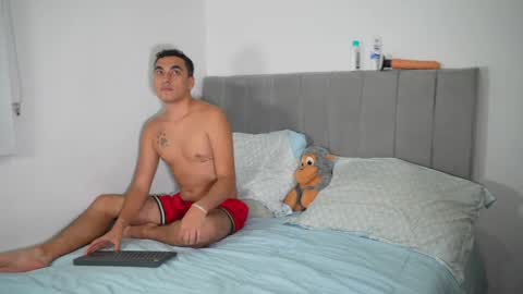 Dual seduction  Alejo xo y Dani xo online show from 03.10.25