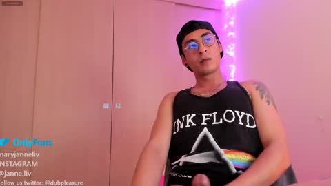 Snapshot of dub_pleasure_dub chatting on 02.24.25 Charlie Janne online show from 02.24.25