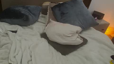 Snapshot of dudebrocuz69 chatting on 11.06.25 Dude online show from 11.06.25