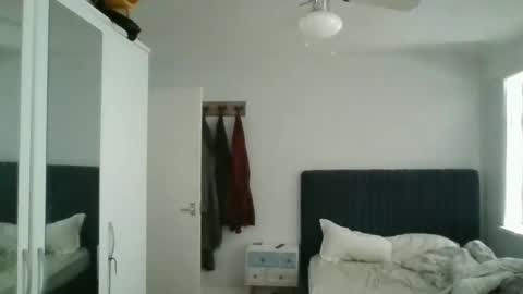 Snapshot of dulac81 chatting on 02.18.25 dulac81 online show from 02.18.25