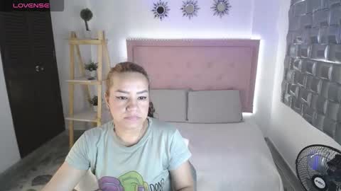 dulce__lovee online show from 11.13.25
